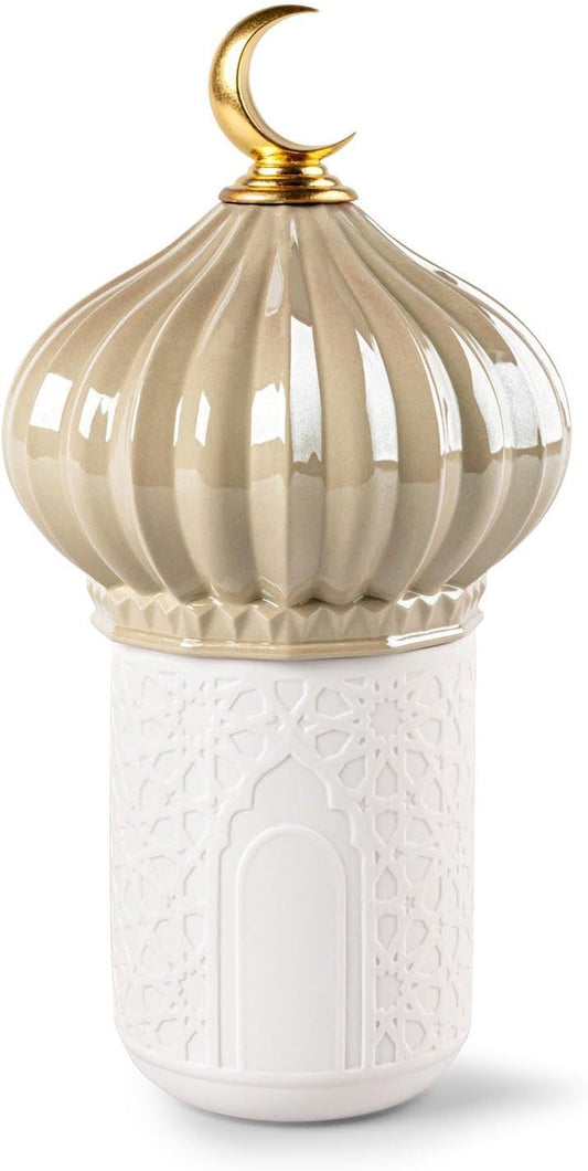 LLADRÓ Majestic Night Aroma Secret Orient Scented Candle with Candle Holder and Glossy Porcelain Lid in Cream Color Dome with Gold Details. Spicy and Exotic Fragrance Candle